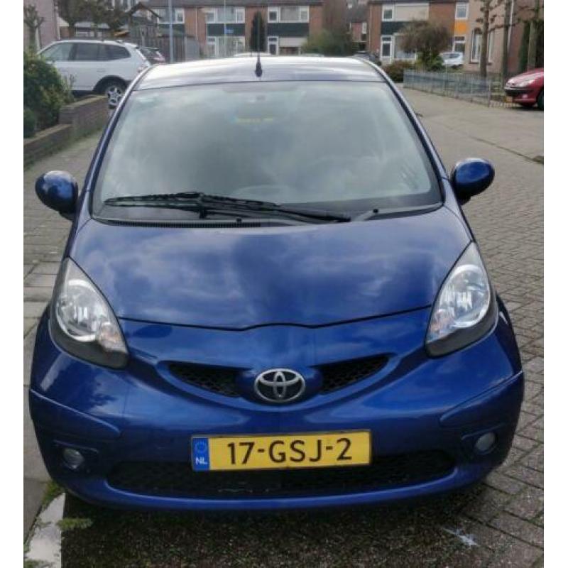 Toyota Aygo 1.0 12V Vvt-i 5DRS MMT 2008 Blauw