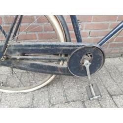 Oude retro fiets Raleigh herenfiets