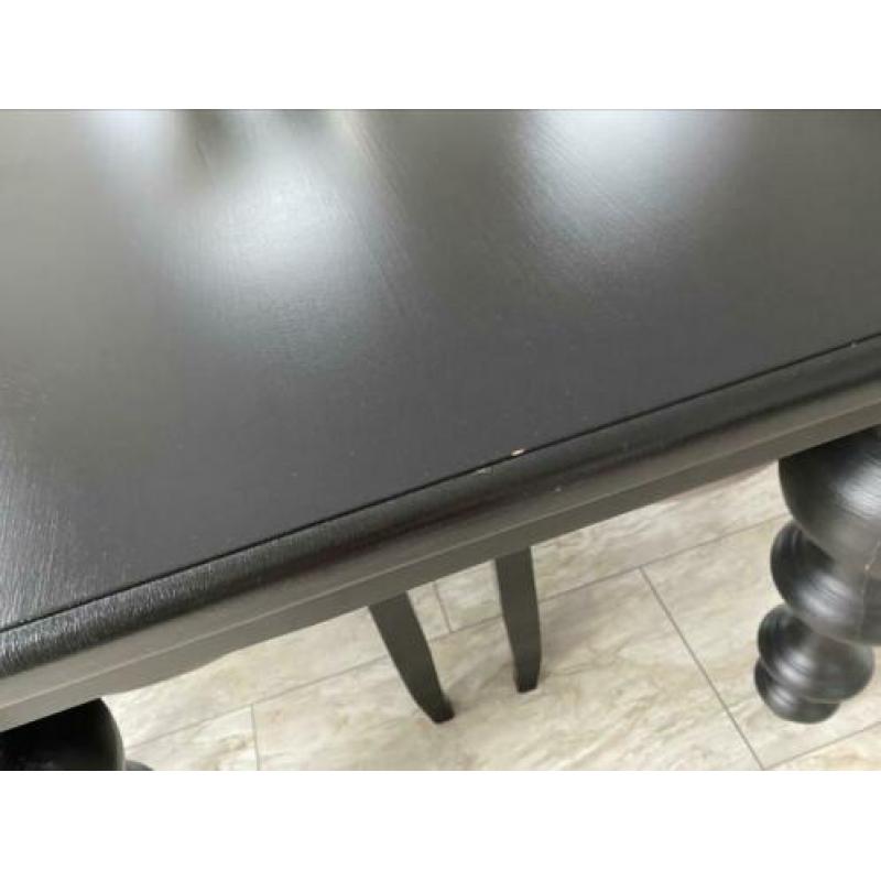 Zwarte eettafel (Rofra Home)
