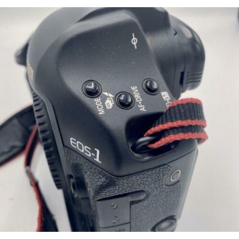 Canon EOS 1DS mark III body