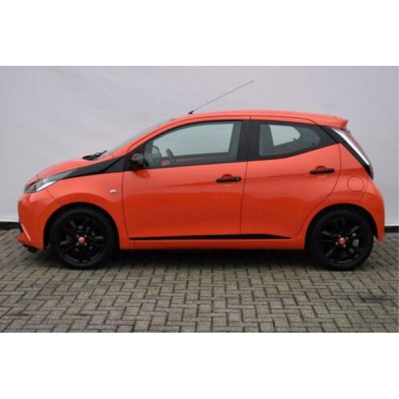 Toyota Aygo 1.0 VVT-i x-cite - 1e EIGENAAR - 100% DEALER OND