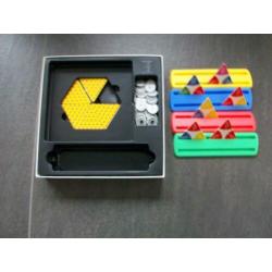 Triominos - bordspel