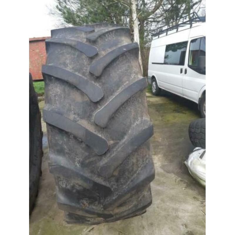 Nokian 650 65 r38