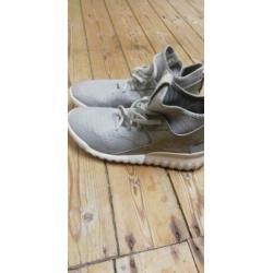 Adidas tubular