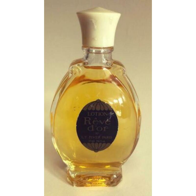 flacon de lotion Reve D'or Paris en twee poederdozen