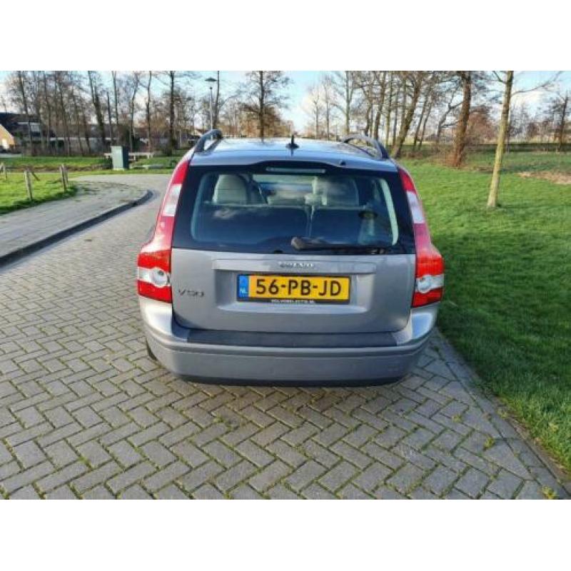 Volvo V50 2.4 140PK 2004 Grijs