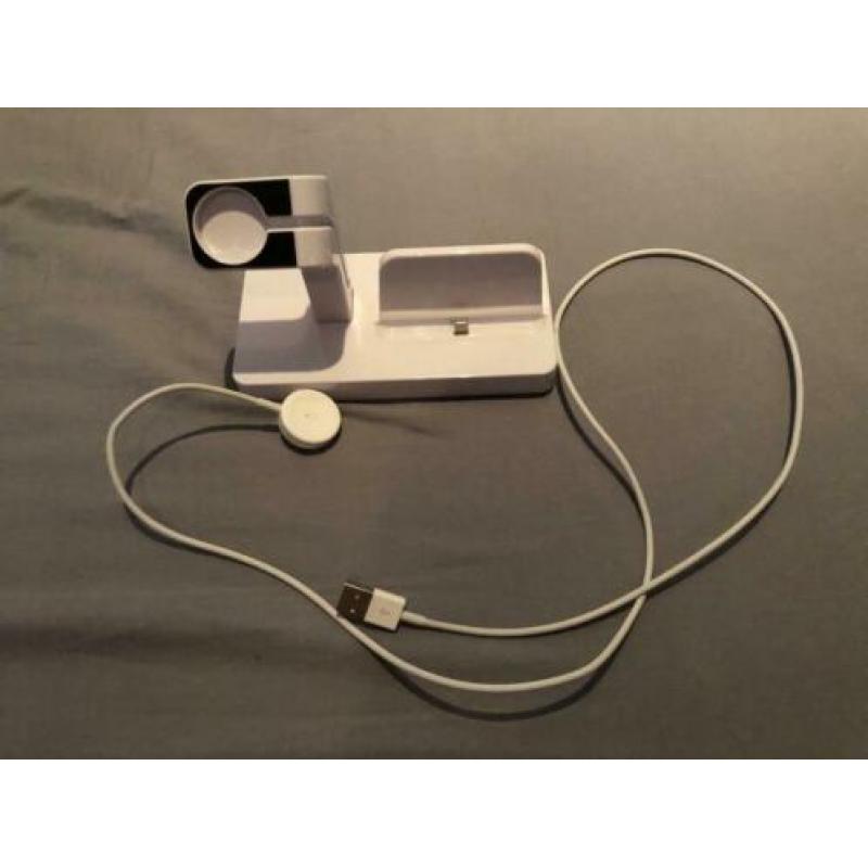 Apple watch series 3 (42 mm) + oplaad station