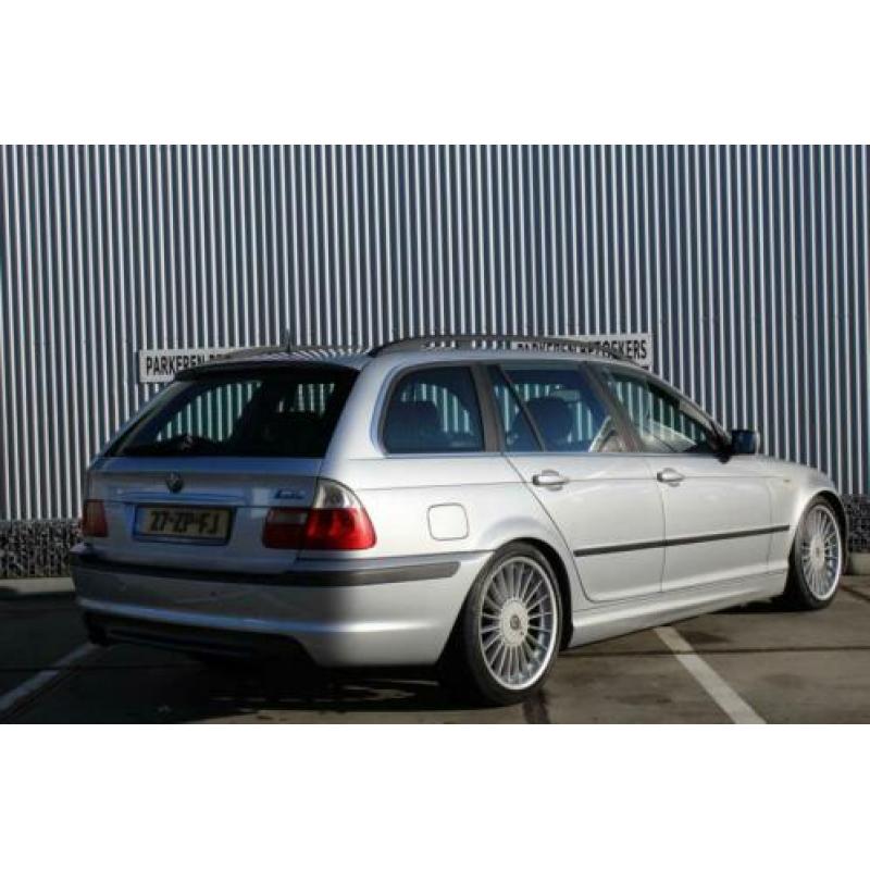 BMW 3-serie Touring 320i M-pakket, Navigatie, Stoelverwarmin