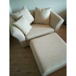 Sofa met poef