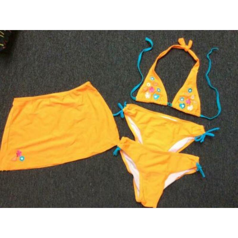 Nieuwe bikini met rokje, oranje, maat 134/140