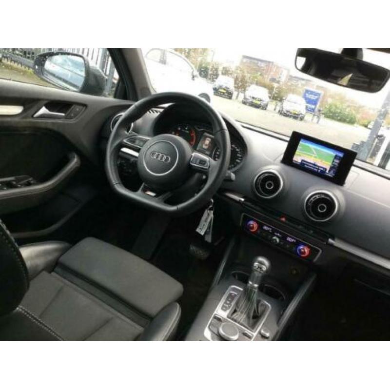 Audi A3 LIMOUSINE 1.6 TDI S-TRONIC 81KW S-LINE (bj 2016)