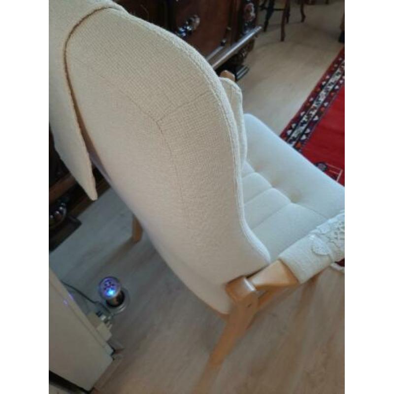 Prominent relaxstoel zit hoogte 45 cm