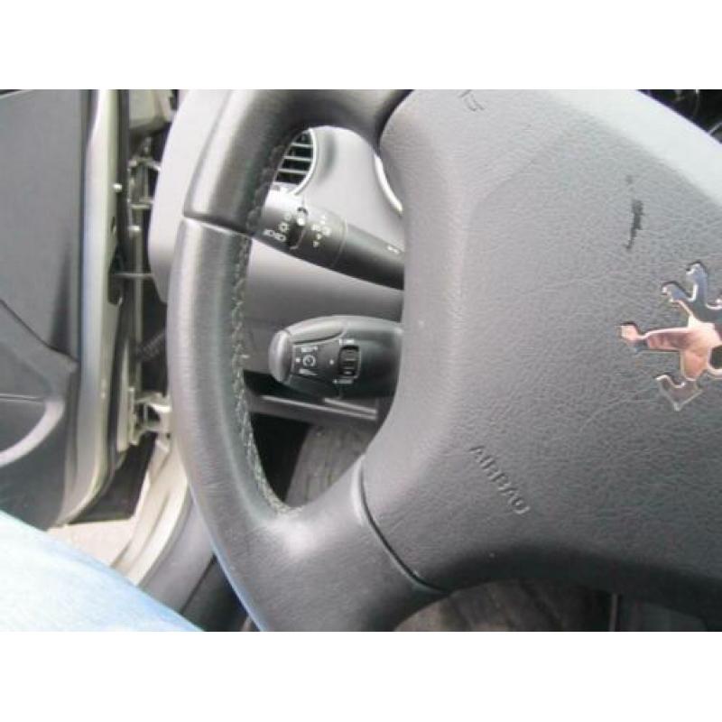 Peugeot 308 1.6 VTi XS /5 DRS/CLIMATE EN CRUISE CONTROL