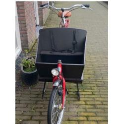 Prachtige Prachtige bakfiets te koop. Met versnellingen.