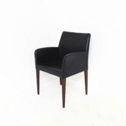 Poltrona Frau Liz Eetkamerstoel, Design stoelen, Zwart, Leer