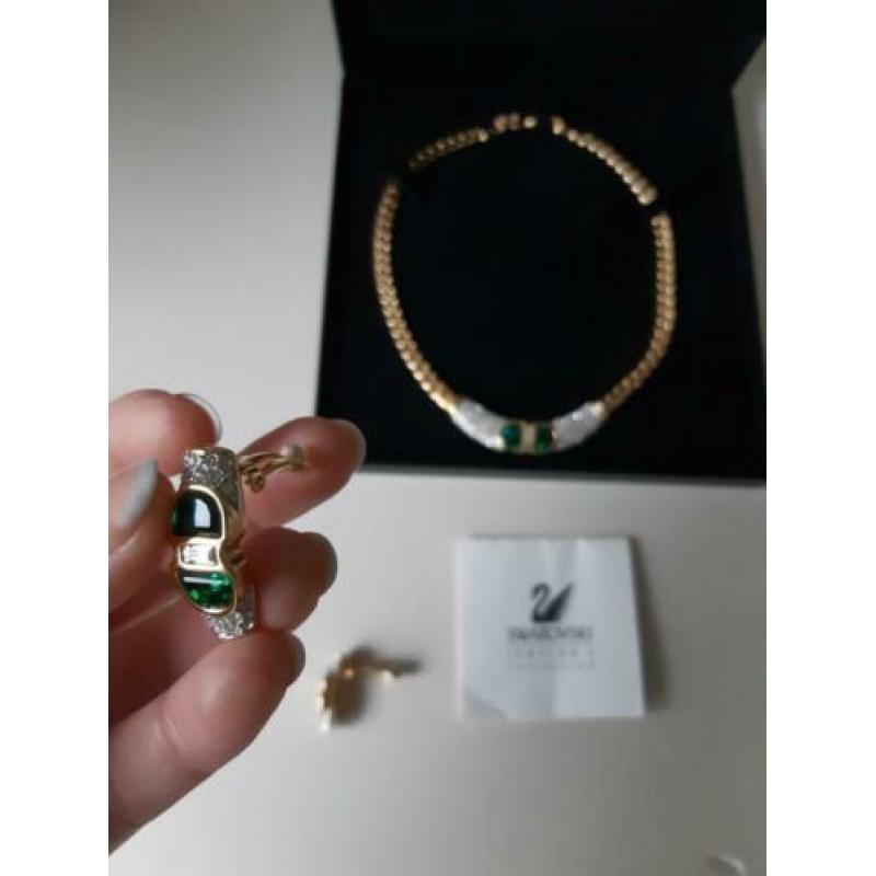 Swarovski ketting en oorklipjes