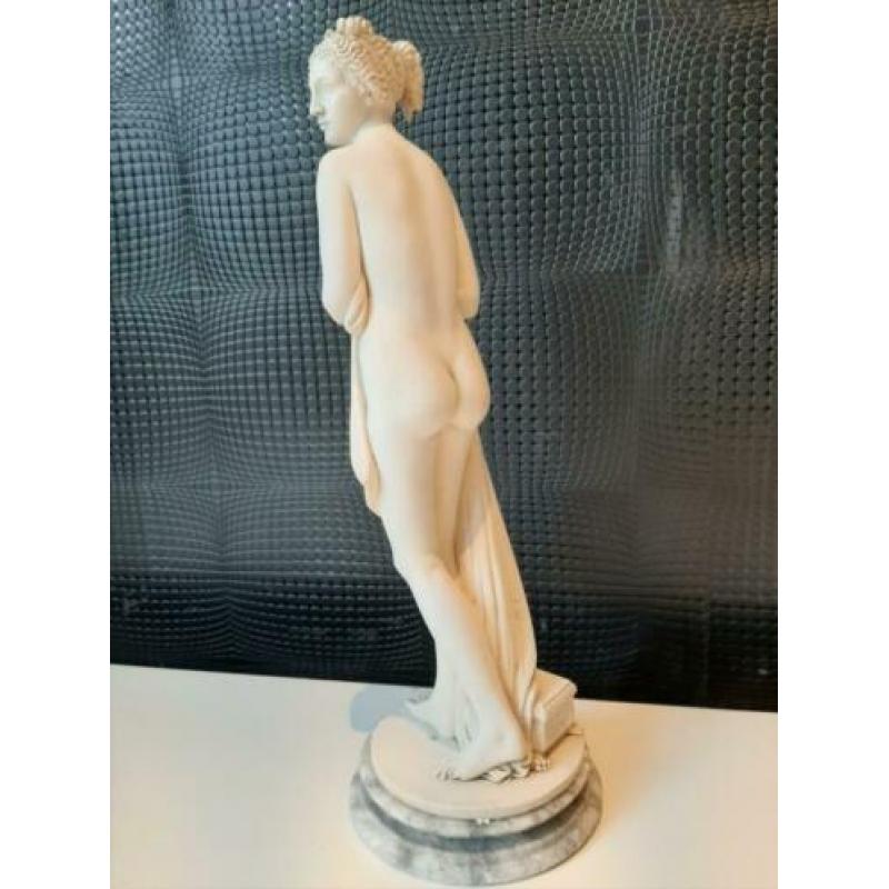 Schitterend beeld dame 40cm hoog !