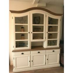 Servies kast te koop