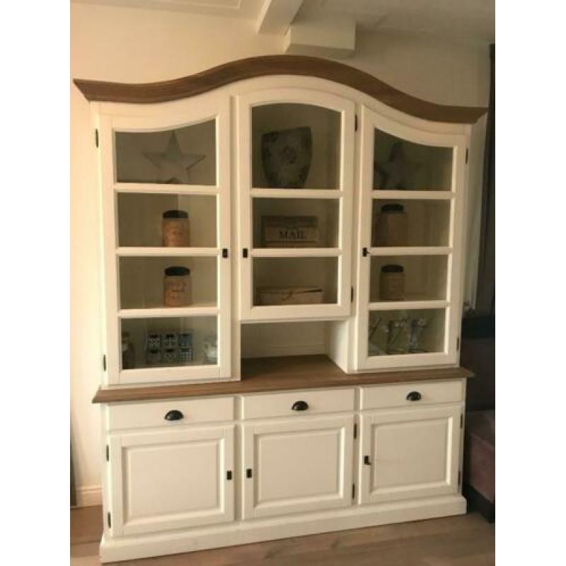 Servies kast te koop