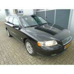 Volvo V70 2.4D Edition II Clim, Cruise, Leder, Nwe APK
