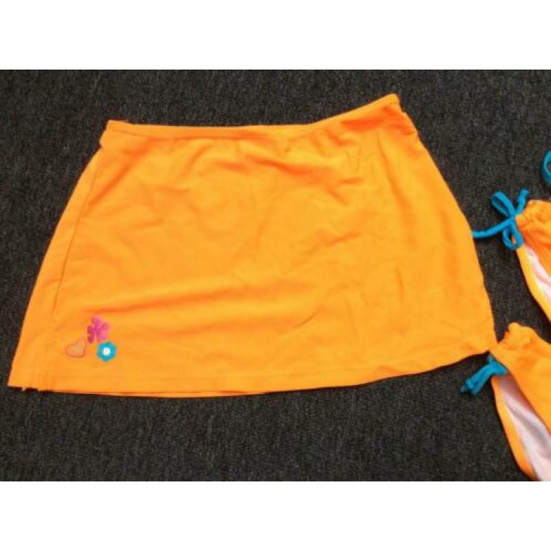 Nieuwe bikini met rokje, oranje, maat 134/140