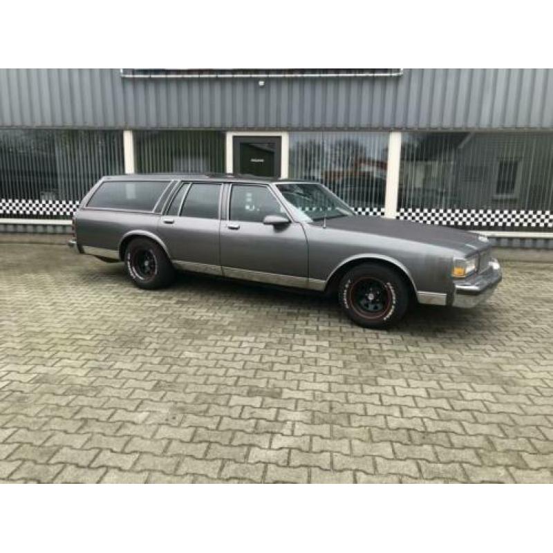 Chevrolet IMPALA WAGON LPG V8