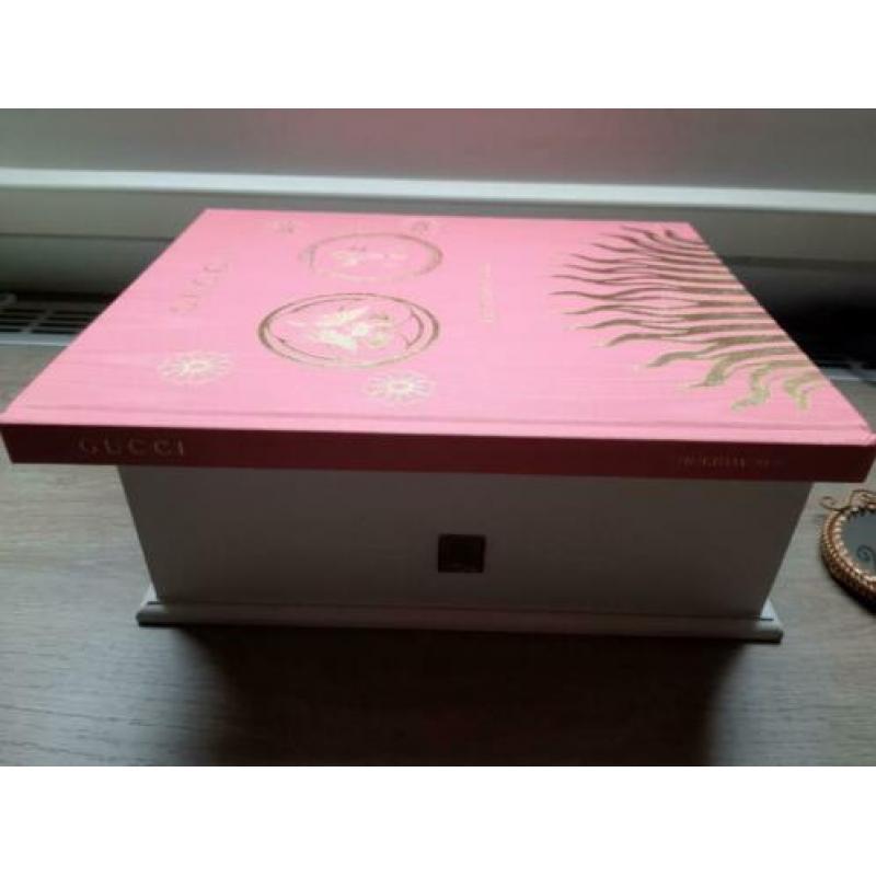 Gucci decoratie boek