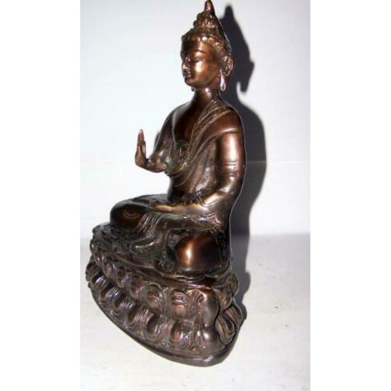 Prachtige bronzen/koperen beeld zittende Boeddha. H. 25cm.