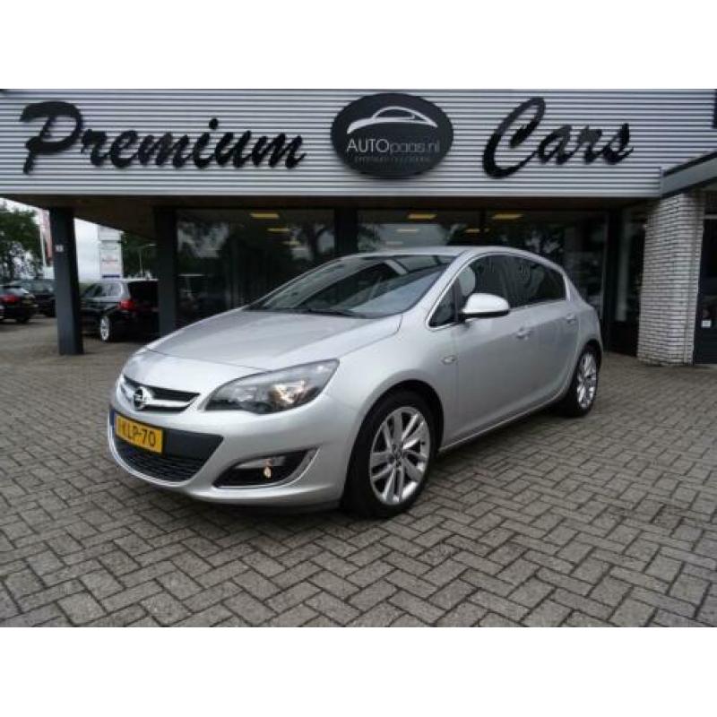 Opel Astra 1.4 Turbo 141PK Sport, Nav,18inch comfortstoelen,