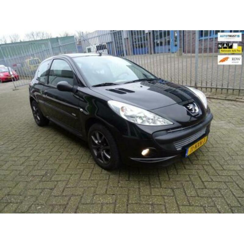 Peugeot 206 + 1.4 Millesim 200 AIRCO elek ramen cv nieuwe ap