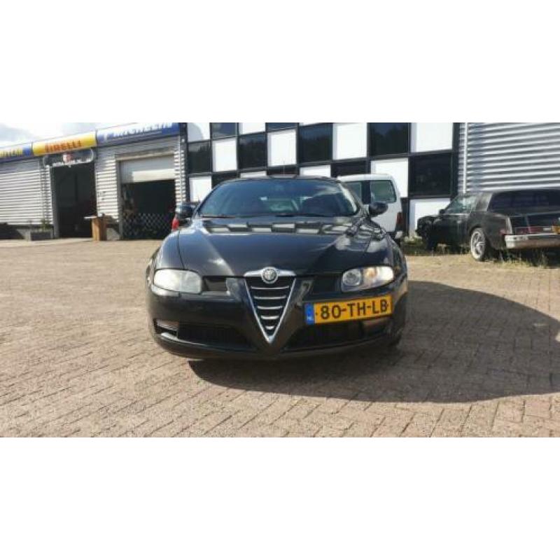 Alfa Romeo GT 1.9 JTD Collezione Zeer nette en perfect rijde