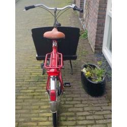 Prachtige Prachtige bakfiets te koop. Met versnellingen.