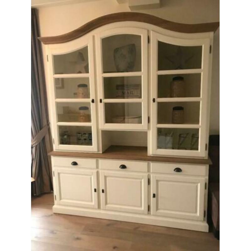 Servies kast te koop