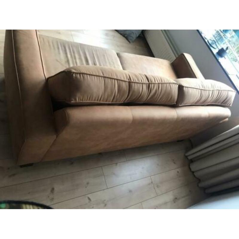 Bank InHuis. Gekocht op 31-08-2017