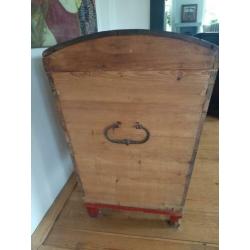Antieke GROTE HOUTEN KIST