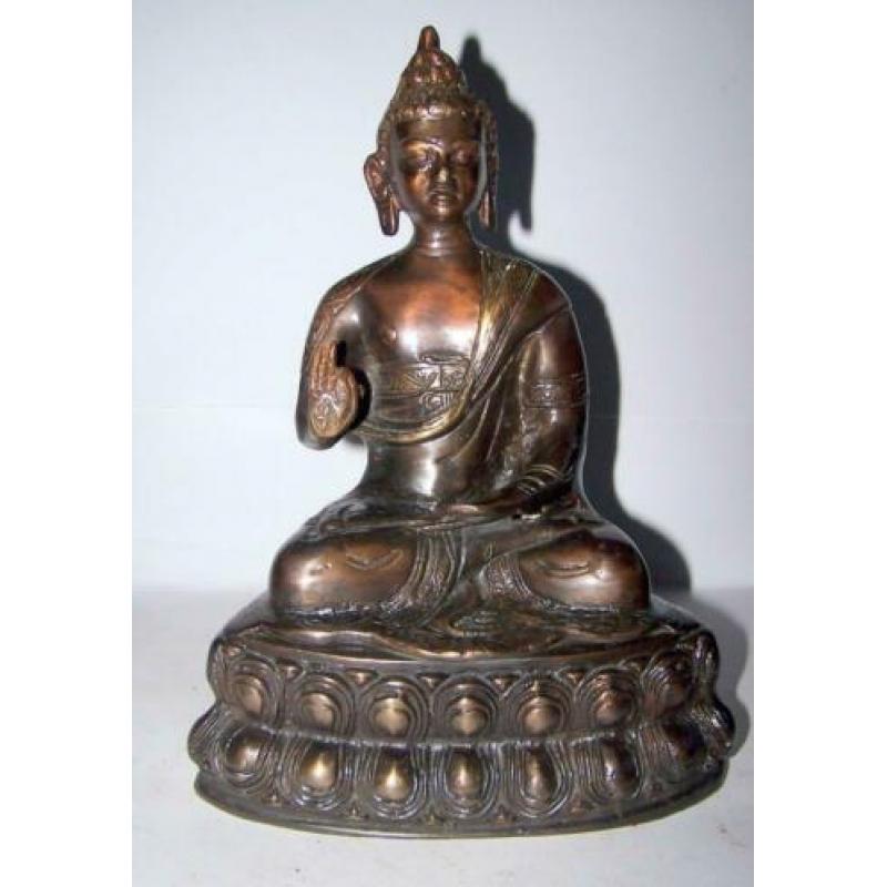 Prachtige bronzen/koperen beeld zittende Boeddha. H. 25cm.