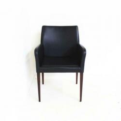 Poltrona Frau Liz Eetkamerstoel, Design stoelen, Zwart, Leer