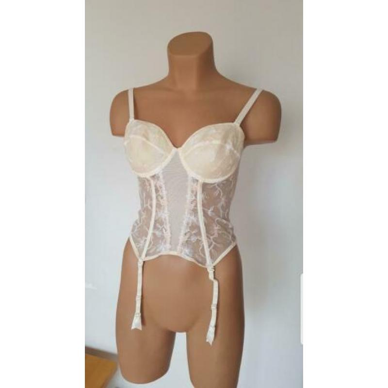 New Passionata Korset 75C