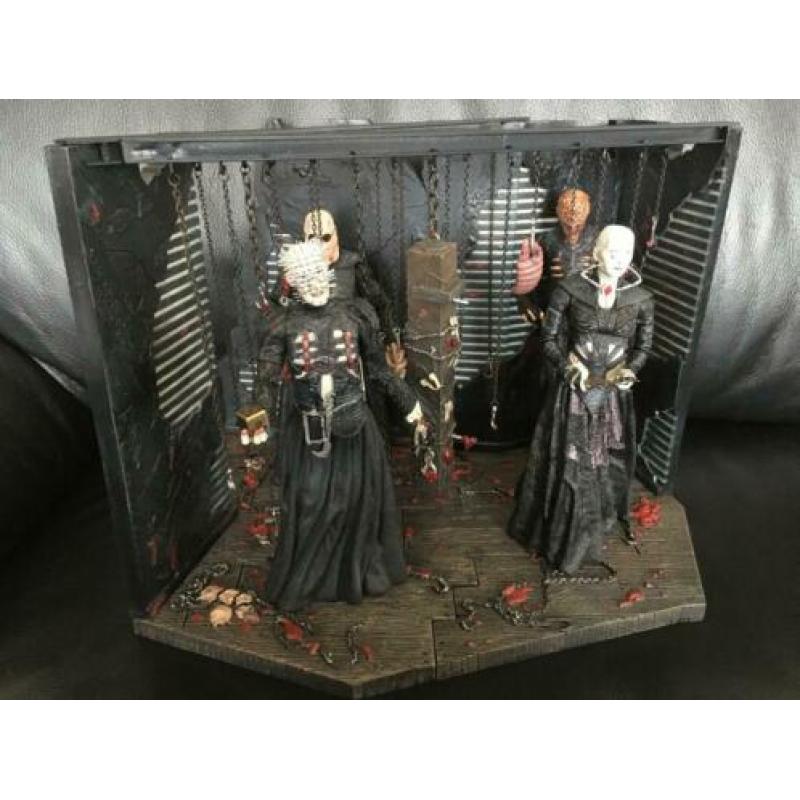 Hellraiser Cenobite Lair Neca