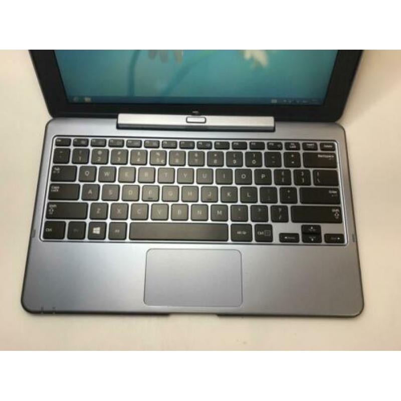 Samsung Laptop XE500T1C | Intel Atom | 1.8GHz | 2GB Ram | 64