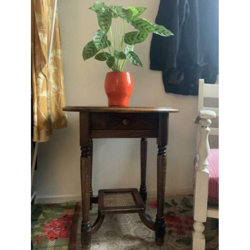 Leuk Vintage Bijzet/ Salon Tafeltje met Rotan