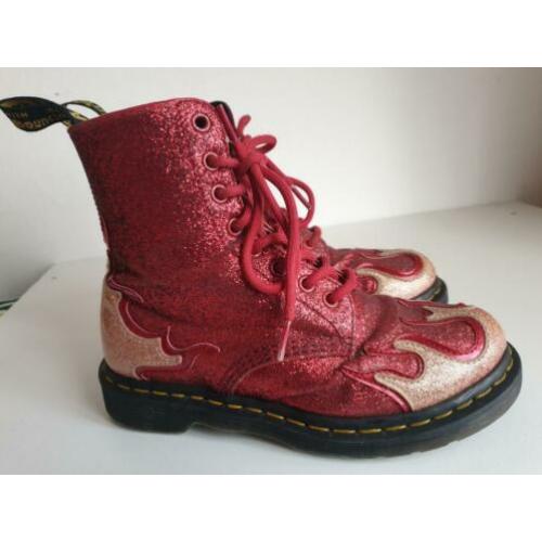 Dr Martens veterlaarzen maat 37