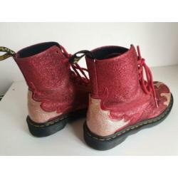 Dr Martens veterlaarzen maat 37