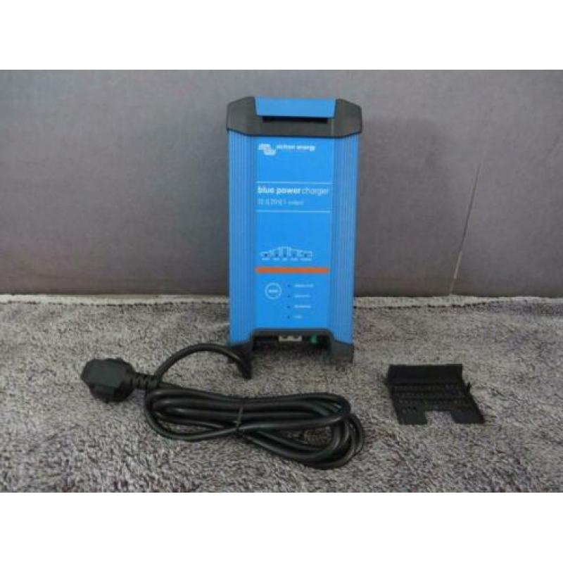 Victron acculader, Nieuw, goedkoop v/a €100,