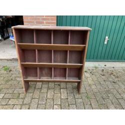 Brocante antieke grutters / vakkenkast