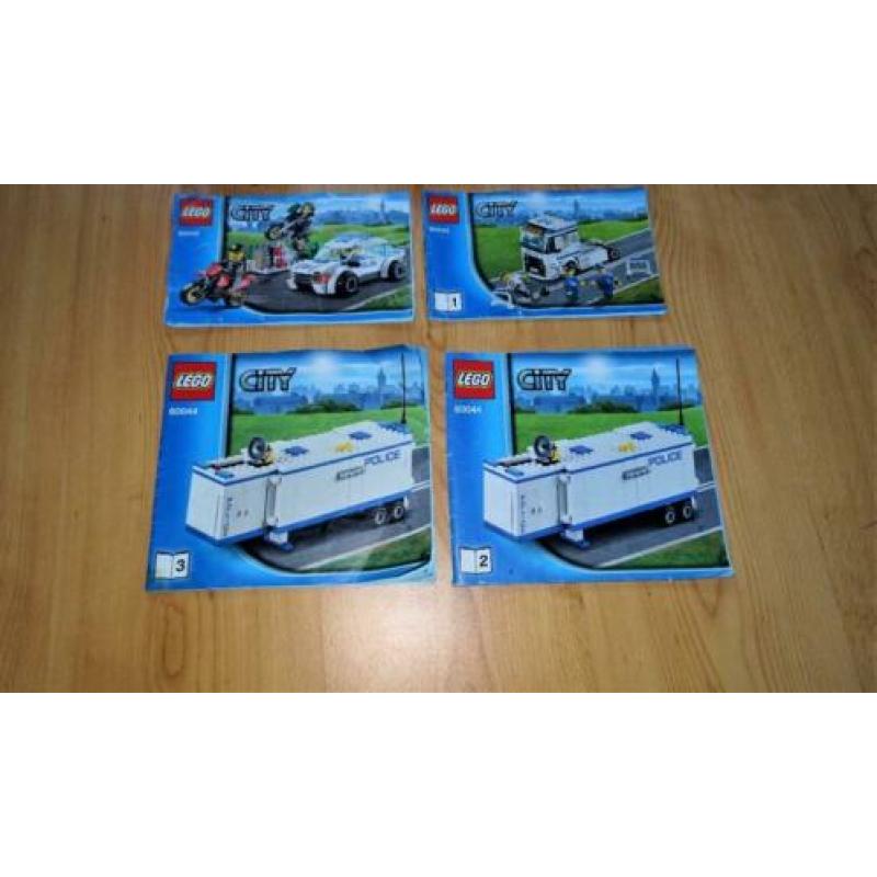 Lego City 160044 Politie truck / Mobiele Commandopost.