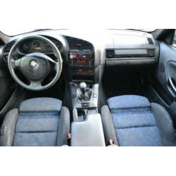 BMW 3-serie Touring 316i Sport Edition Airco M-Pakket Apk 03