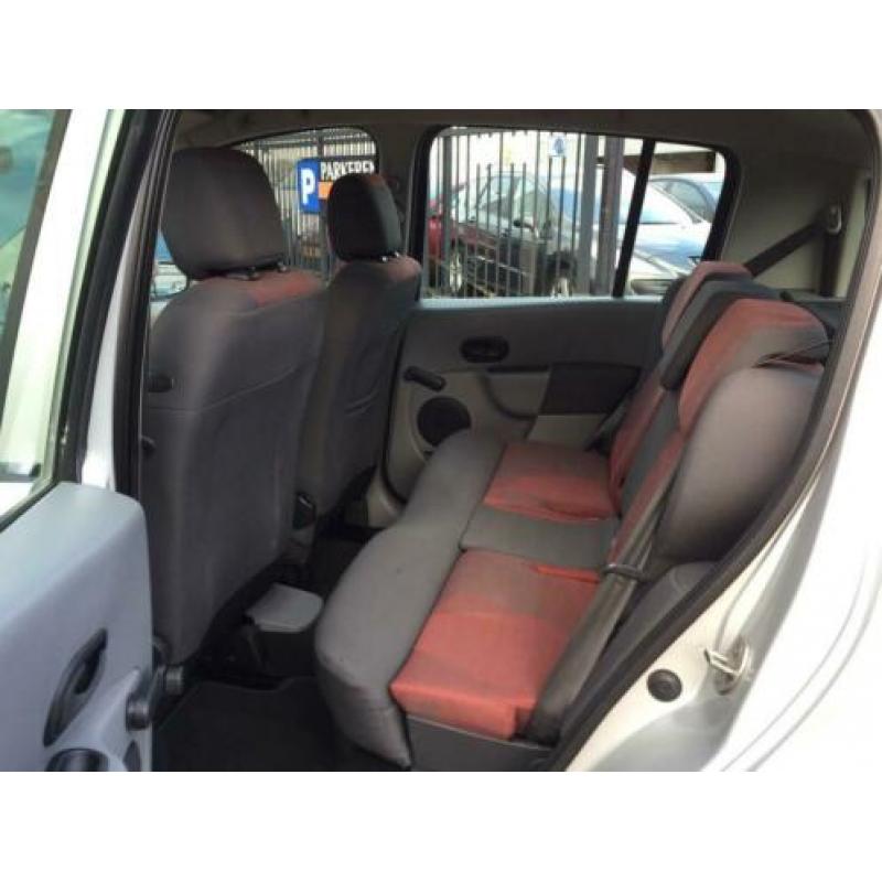 Renault Modus 1.6-16V AUTOMAAT Dynamique 5-DEURS, AIRCO, CRU