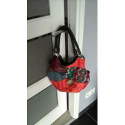 ZGAN zeer fleurige Desigual handtas.