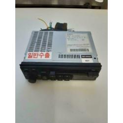 Auto cassette radio